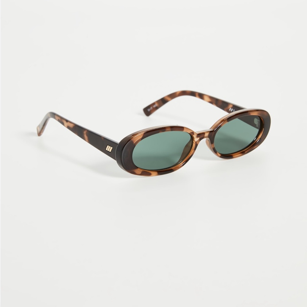 Le Specs Outta Love Sunglasses in Tortoise